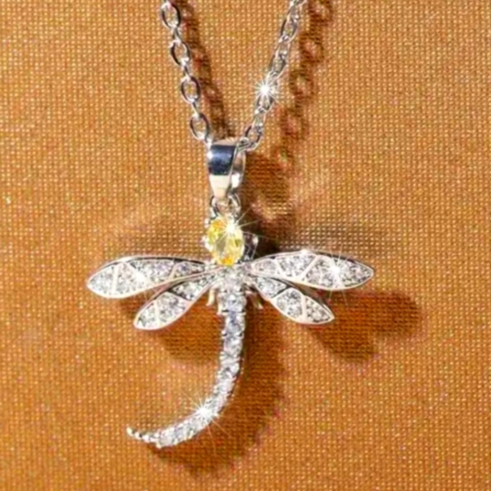 Dragonfly Bling Necklace Beautiful Yellow Lab Created Gem